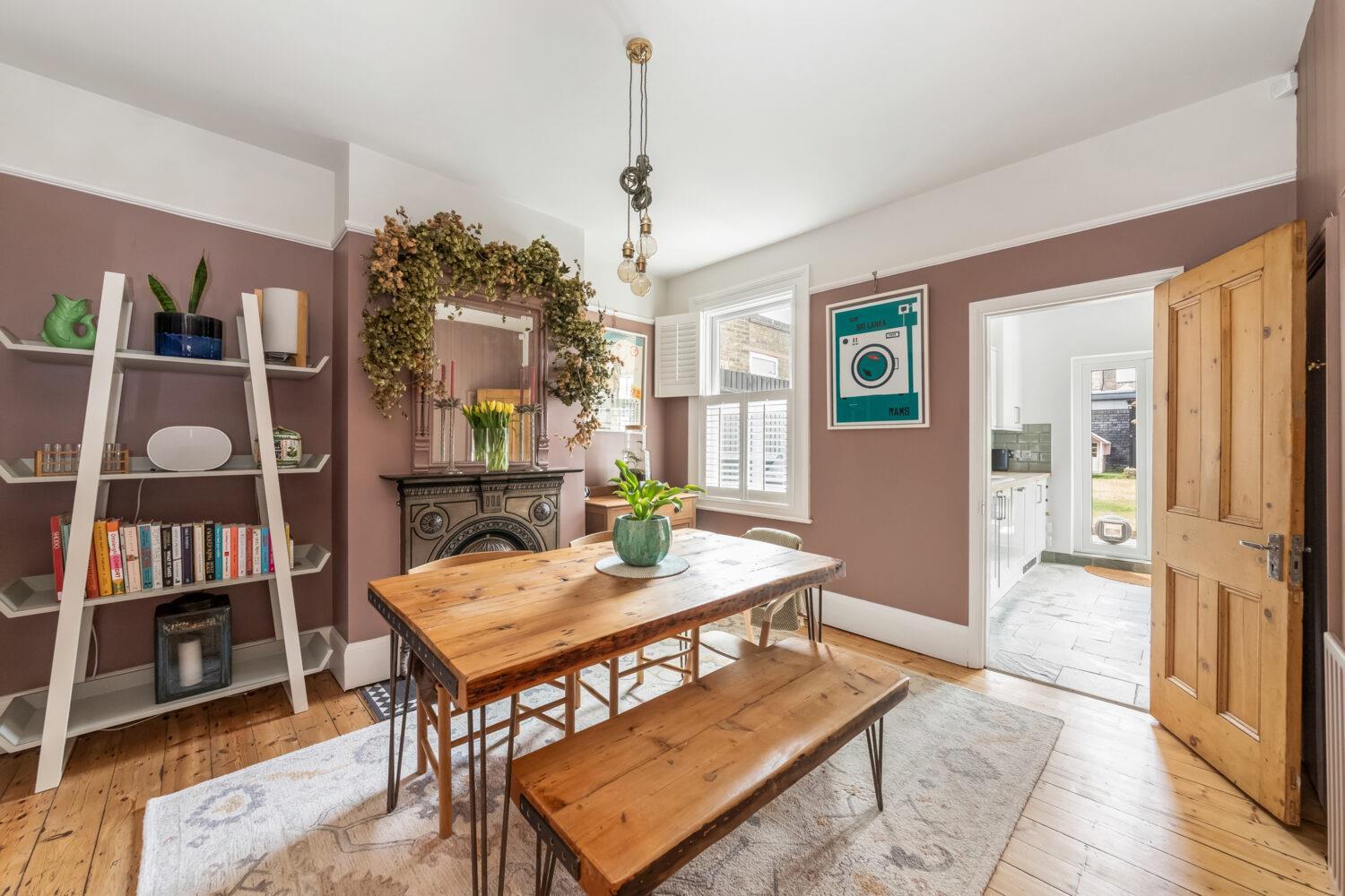 Property Image 0539a94a-2ca7-4c6e-b78d-1a2bc451d3ca