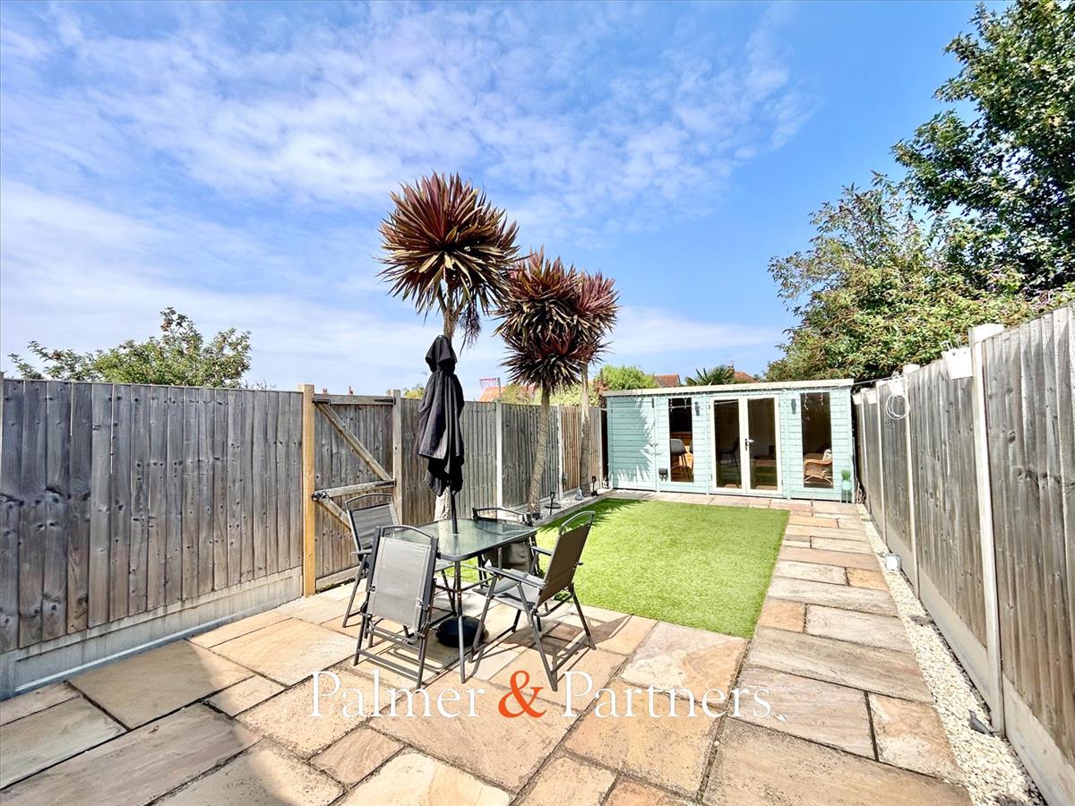 Property Image 053d4ac7-a03f-4d4b-8c60-47ddbdec39d6
