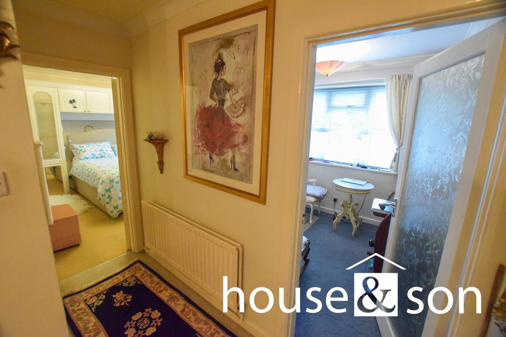 Property Image 0545055d-09ee-4d31-a127-35a00115330a