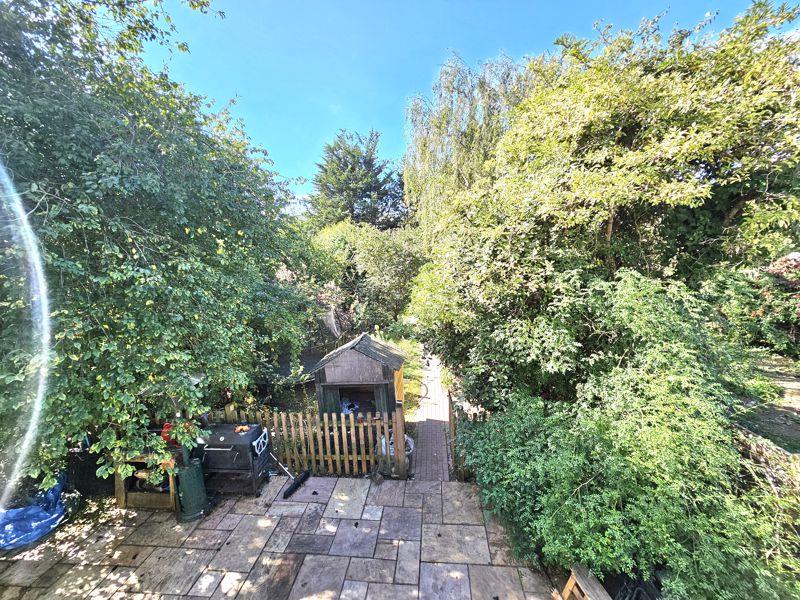 Property Image 054619ec-e98e-4e43-af8c-88c2d166daa7