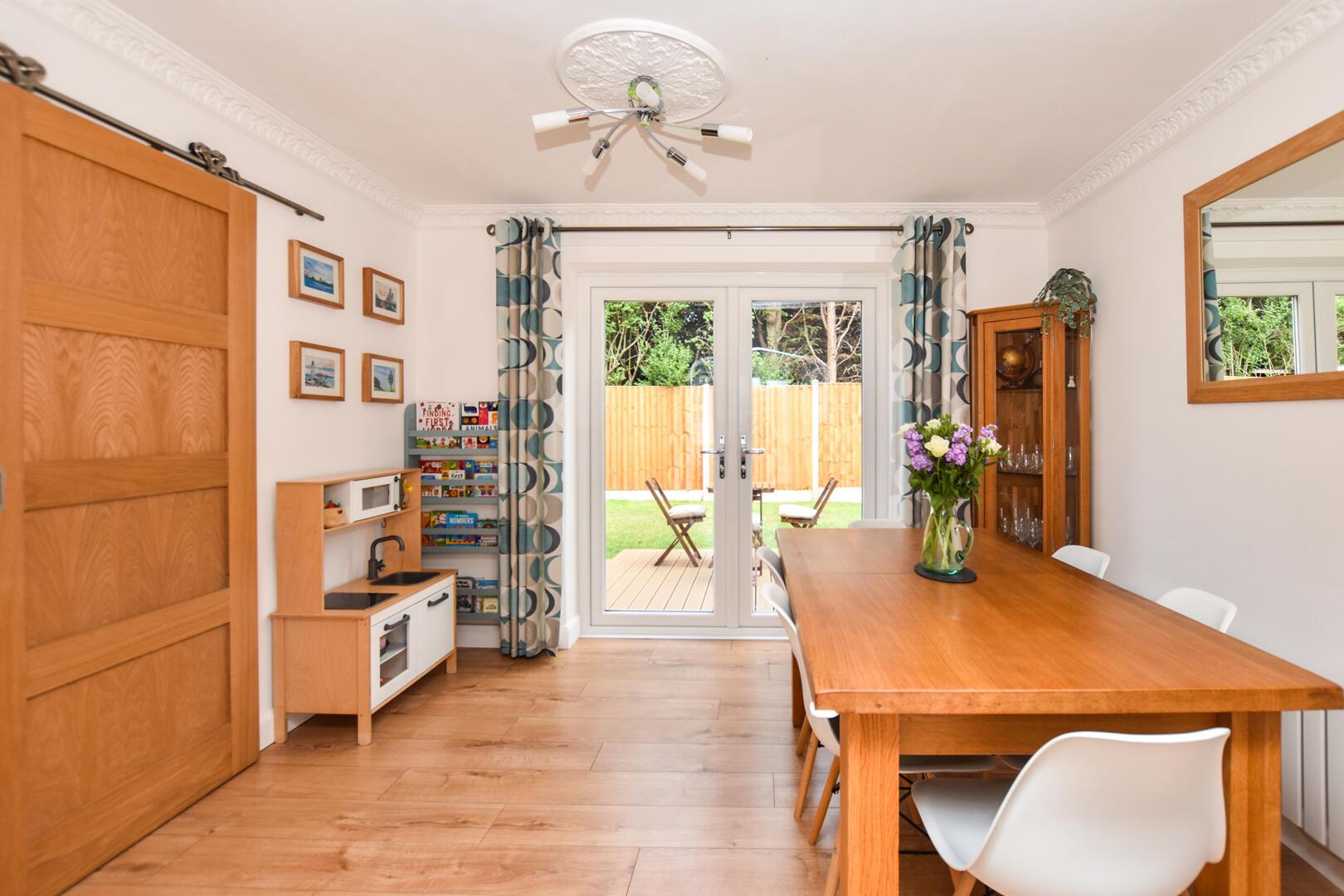 Property Image 054b1e85-eb1e-4f28-813a-4ed7c2eefeee