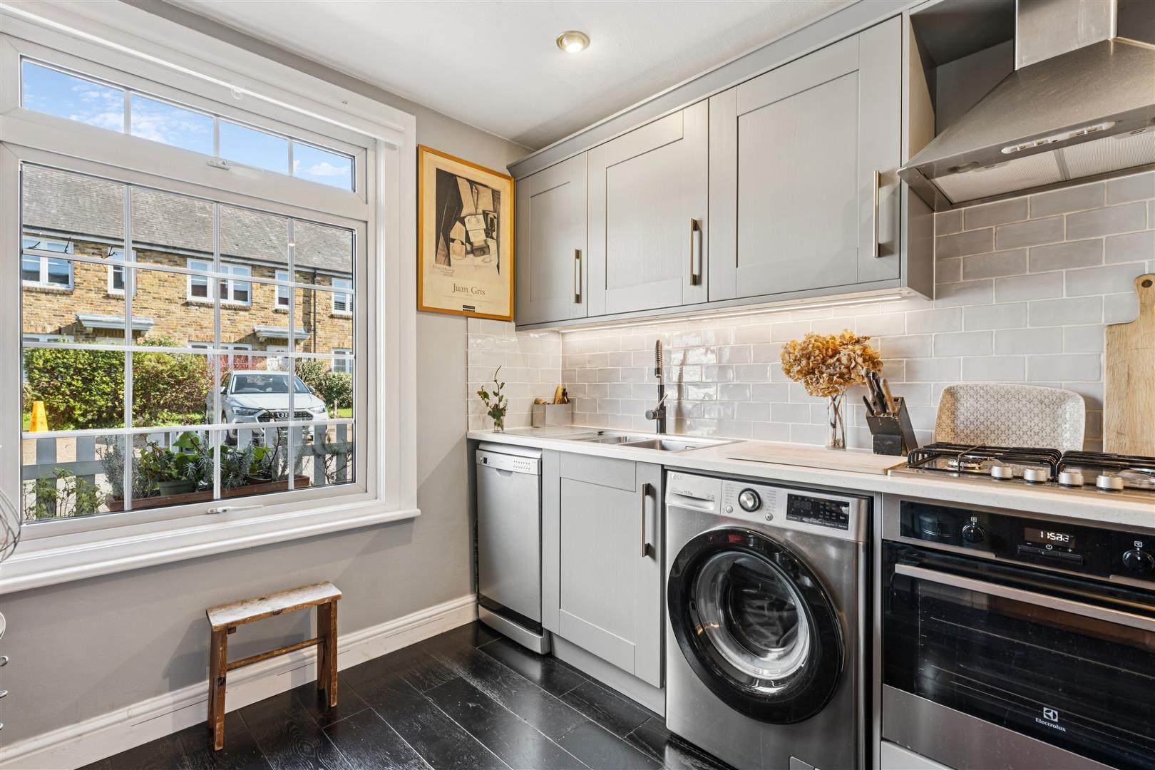 Property Image 054ecdfa-b3d4-4eaf-9bd0-402463f484ff