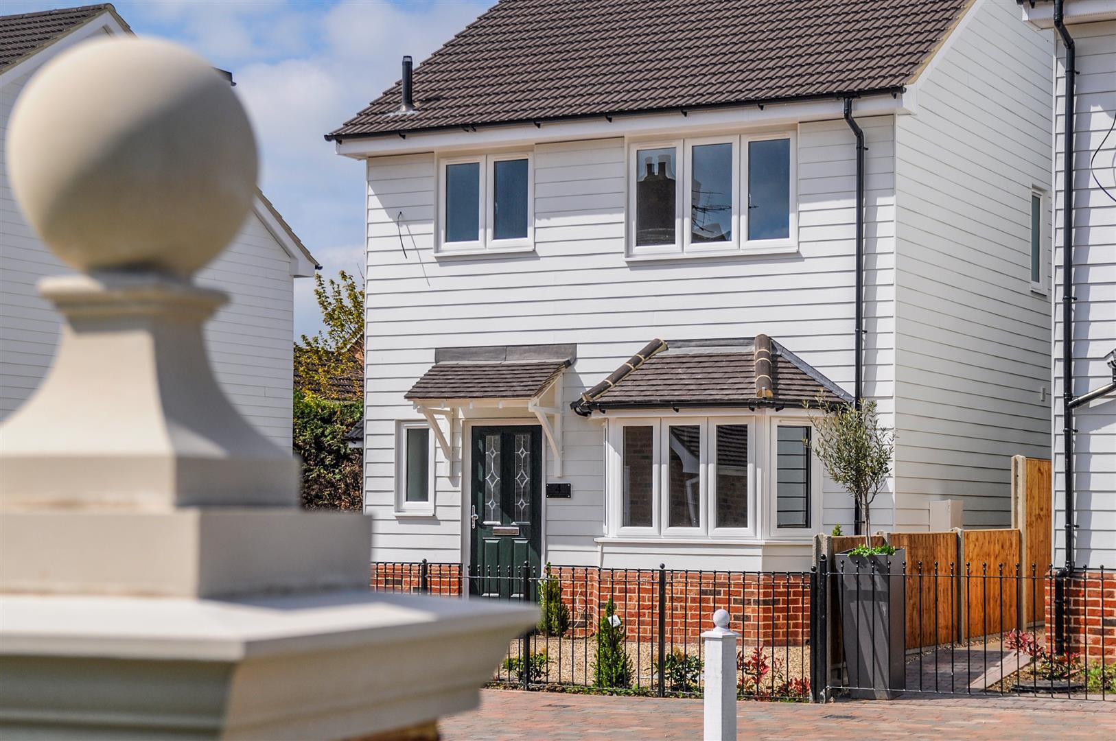 Property Image 05522705-e90a-4a18-ba37-cbff7d4c0316