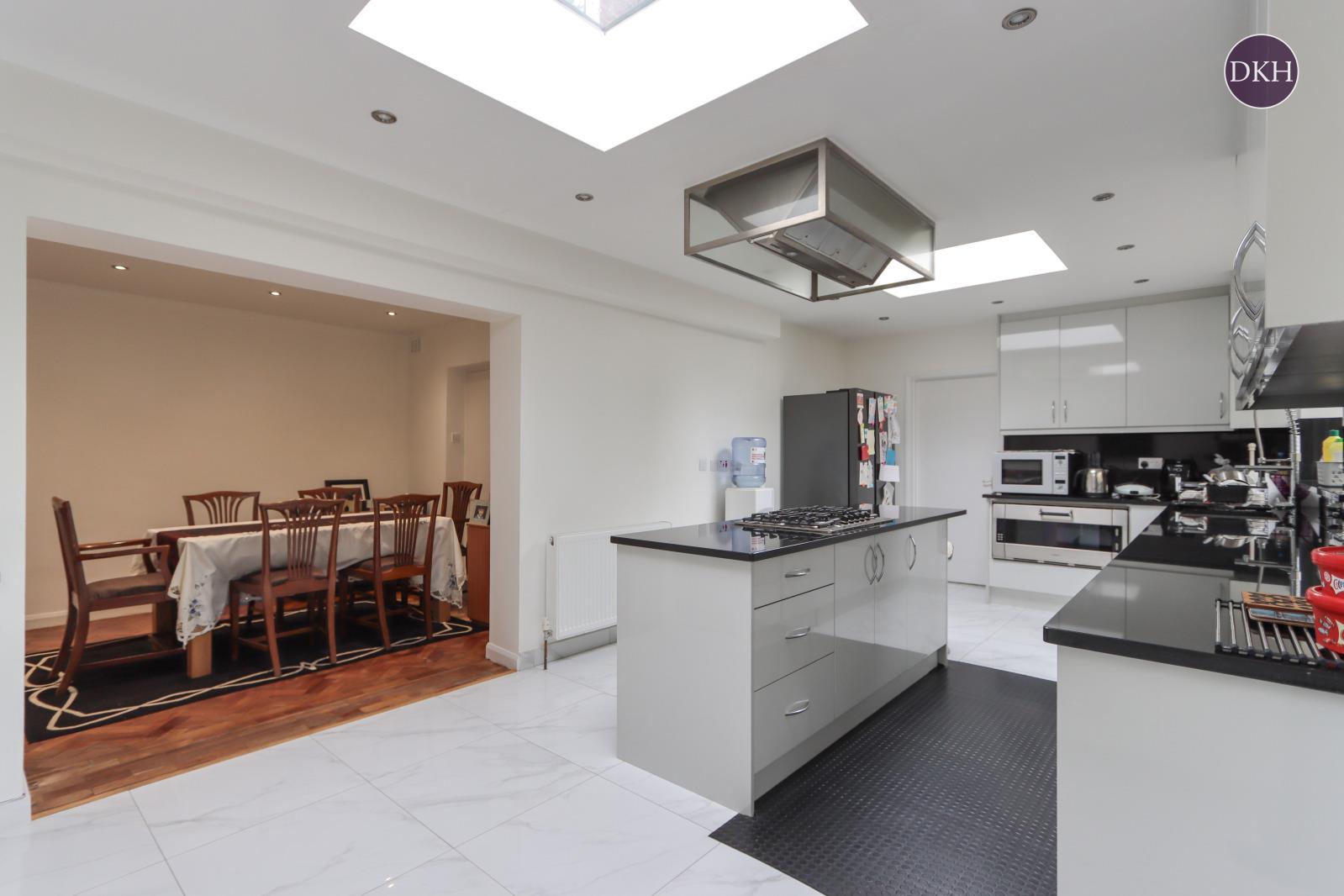 Property Image 0555ea86-747f-4979-926b-52ea8e2d21b5