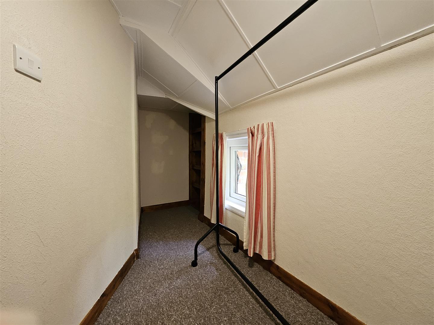 Property Image 055a58d1-1aed-4d51-84ba-34d7a4ccf98a