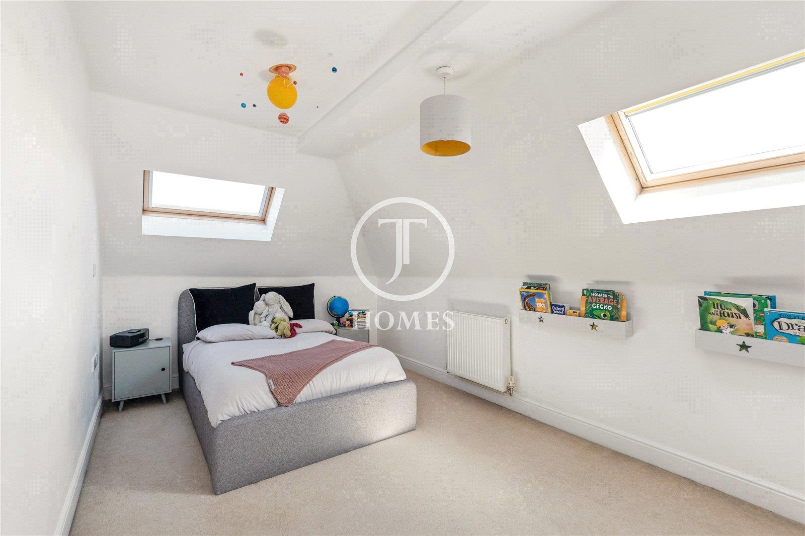 Property Image 055dedbe-ff32-472d-9f08-1636f95e579f