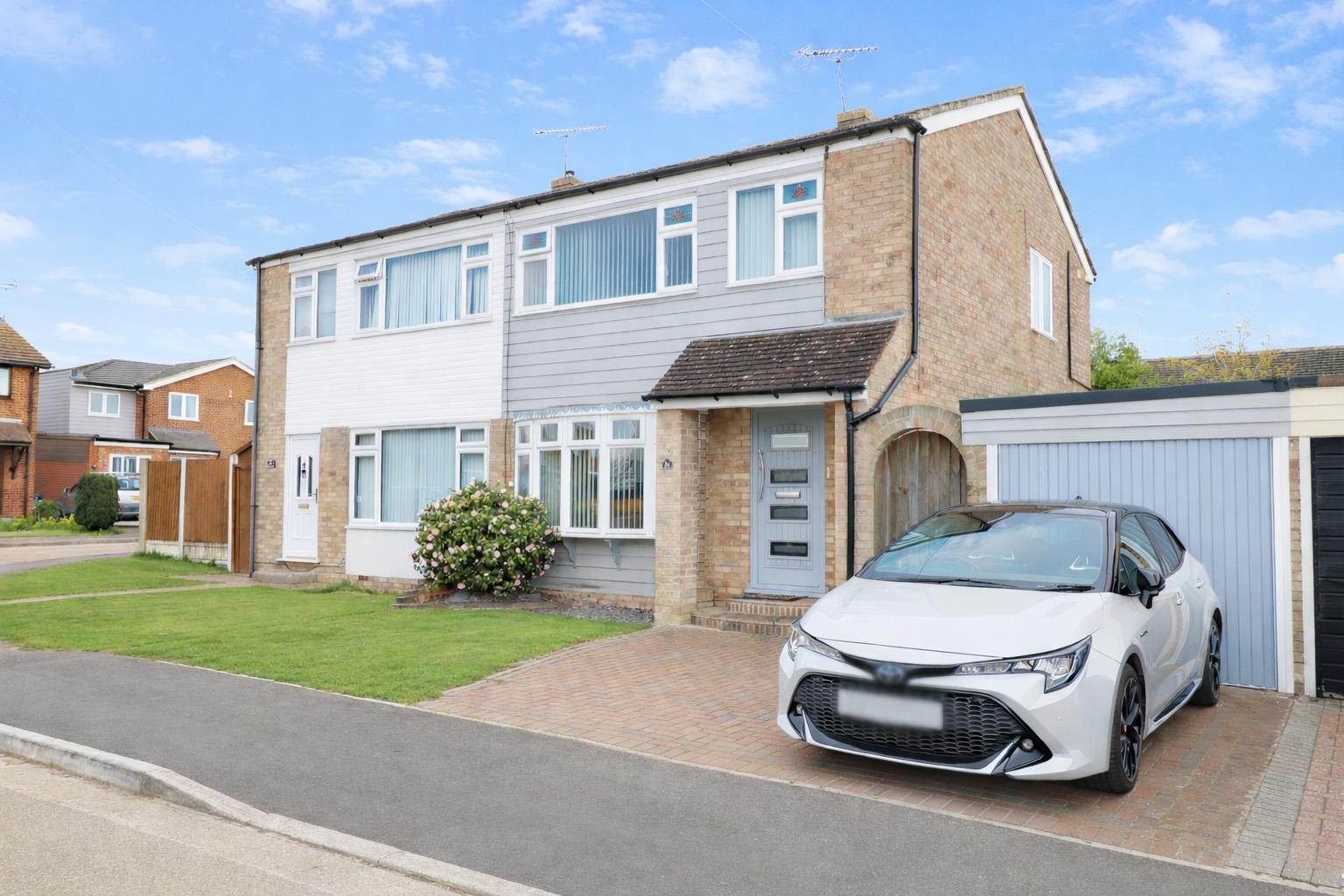 Property Image 055e64bb-8fc7-44c4-8ba1-03a55fd5eaf1