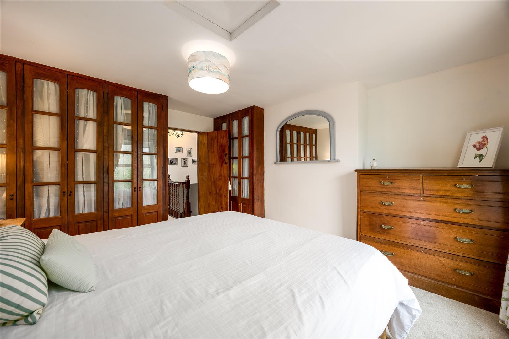 Property Image 05666a28-b607-49ec-b5e2-19c0f72c4d35