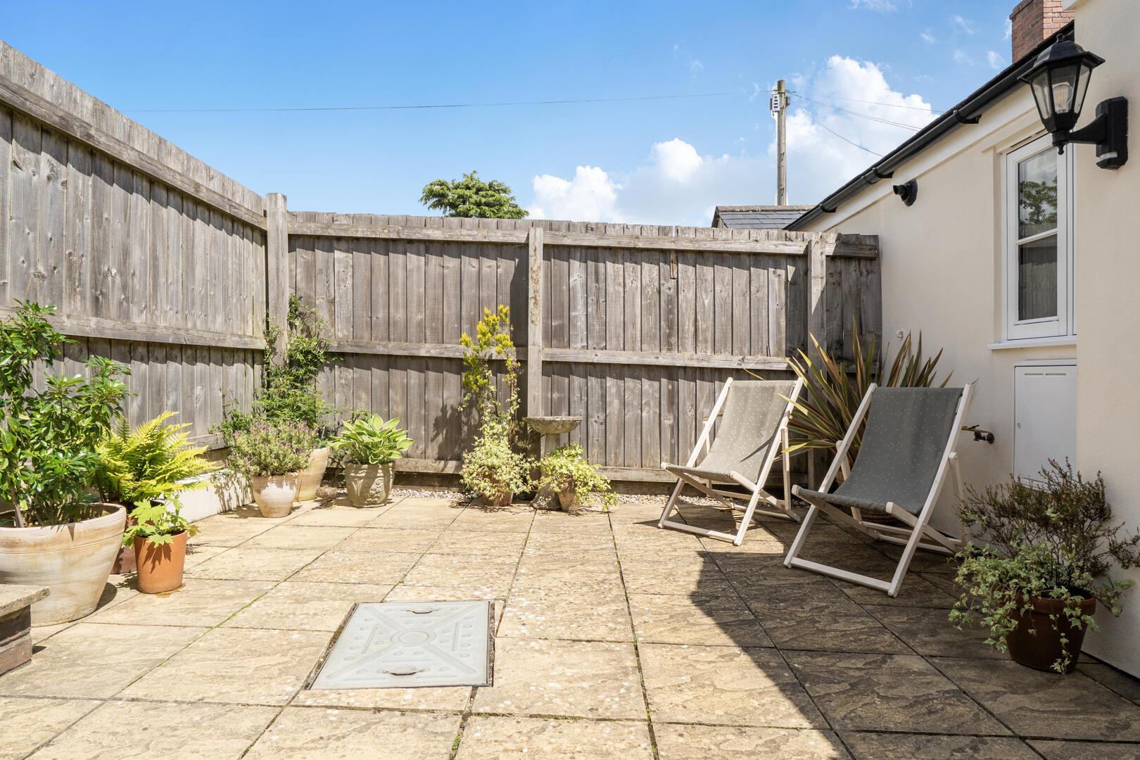 Property Image 0566fa6d-8078-43a8-b6f2-03a0e03da545