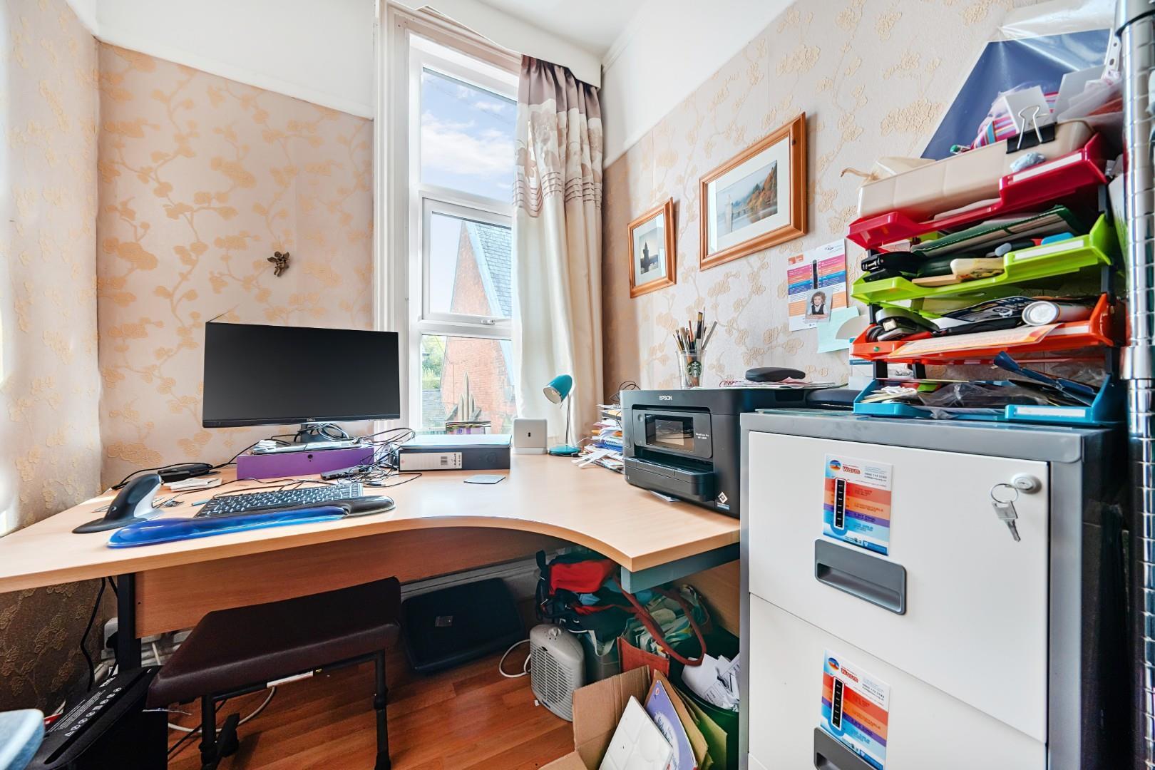 Property Image 0567f4f9-ef98-4f74-b2cd-01411a95bbaa