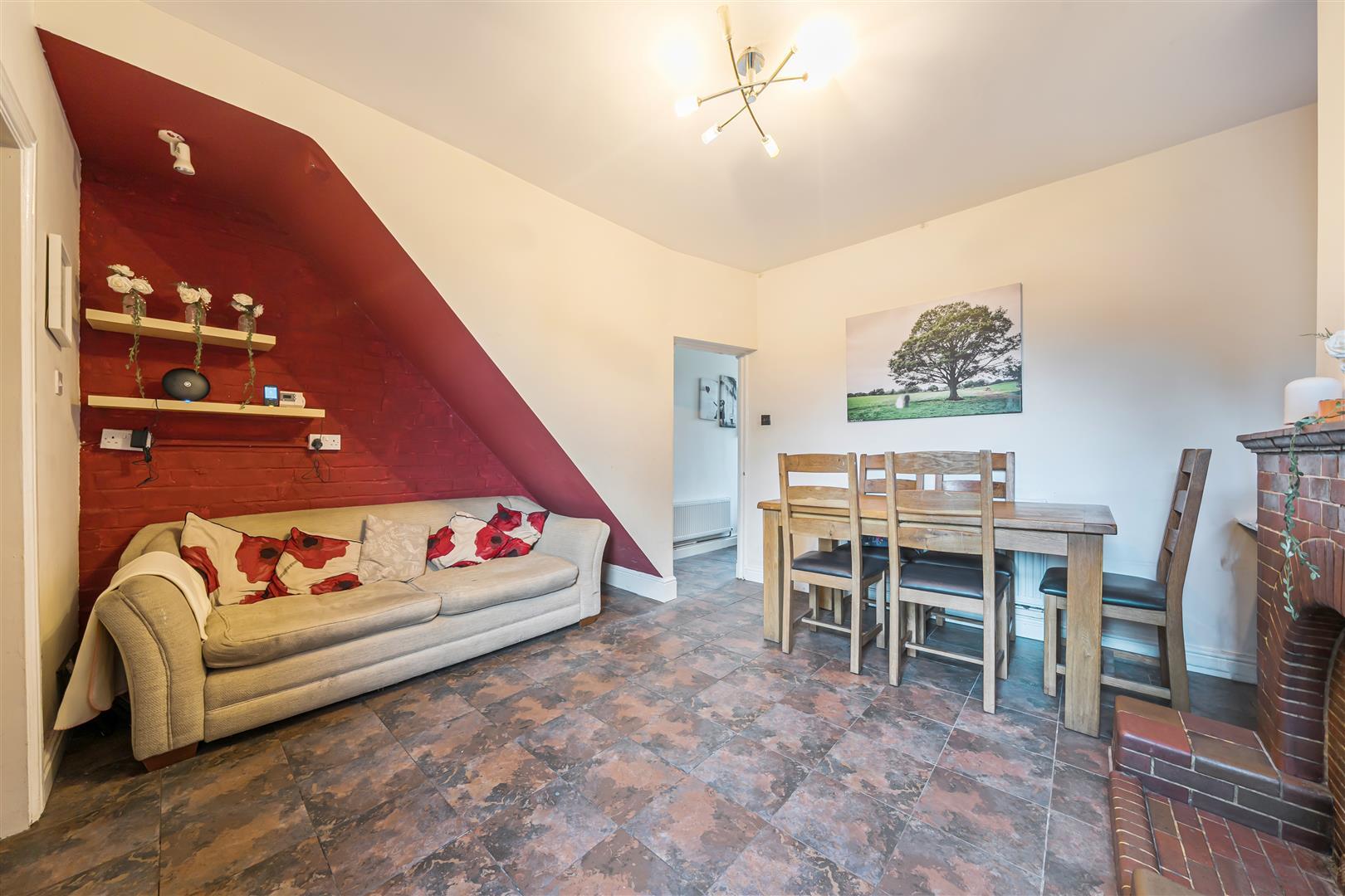 Property Image 056d63c8-496b-4b4a-9cf8-0ef723616b1a