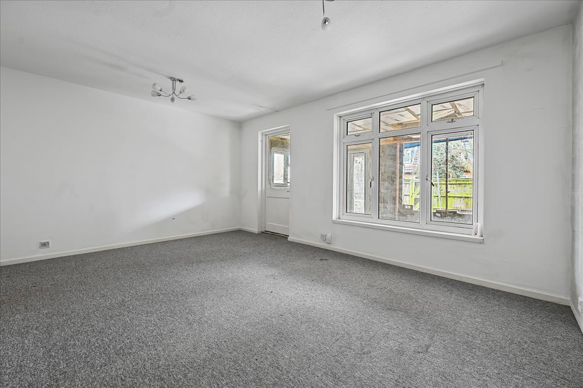 Property Image 057547e4-95a4-489f-ae45-54ac3fac68fc