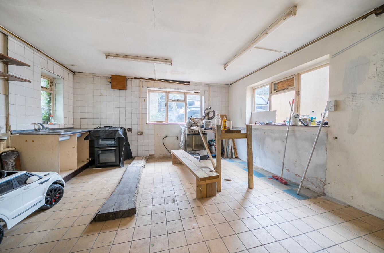 Property Image 0580ca31-3cf1-4594-8a65-d858d8d101a8