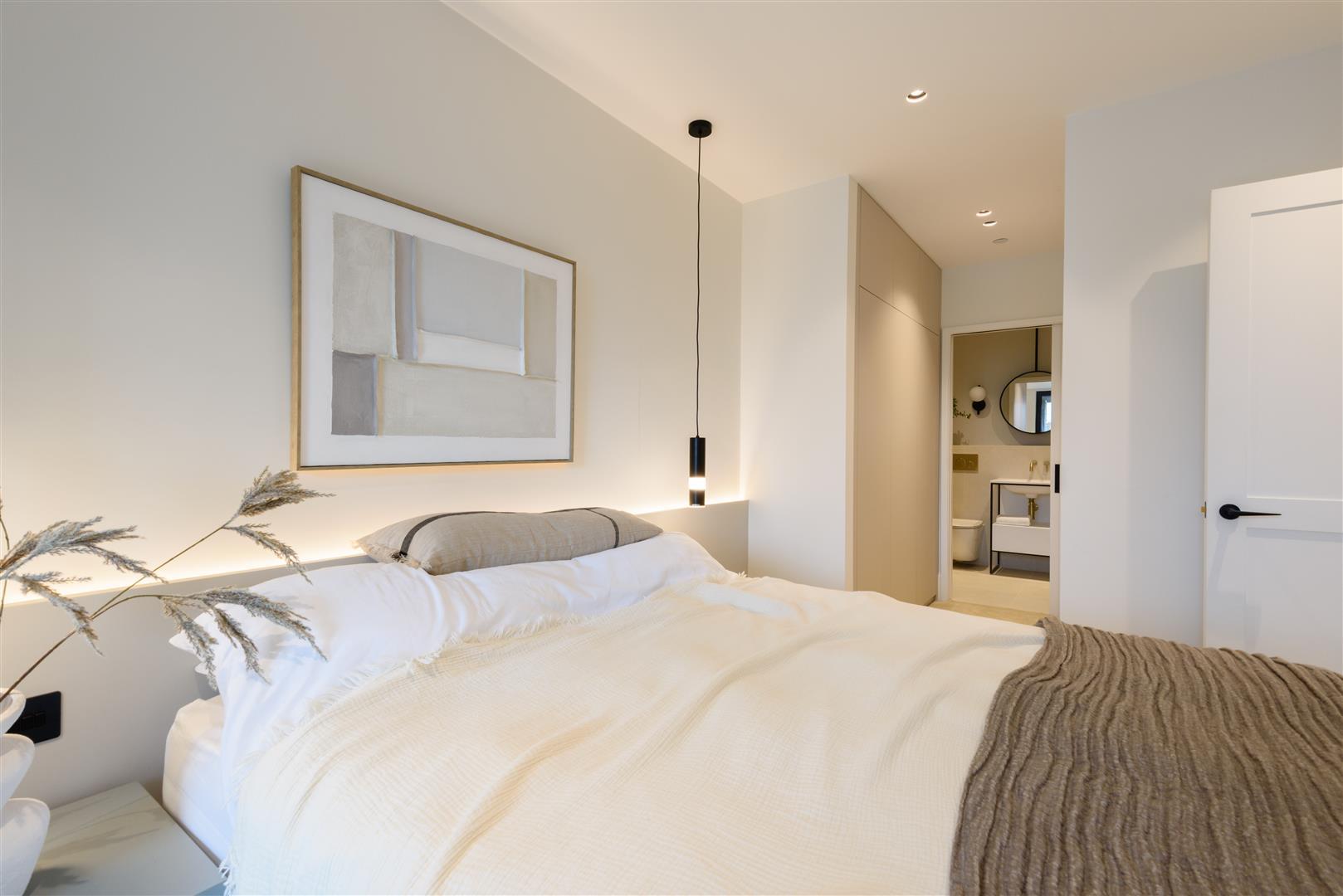 Property Image 05831247-fefa-4cd4-b834-7d1353e2ef9b