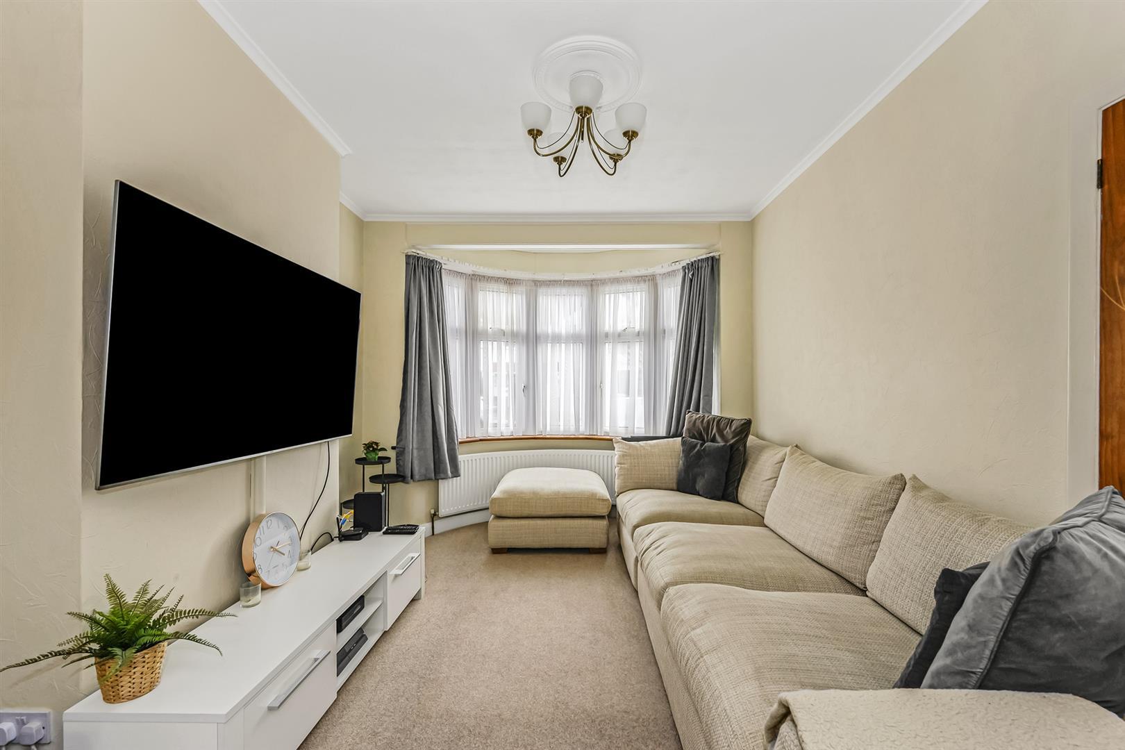 Property Image 05841917-493c-4d72-a09b-b49ab6382329