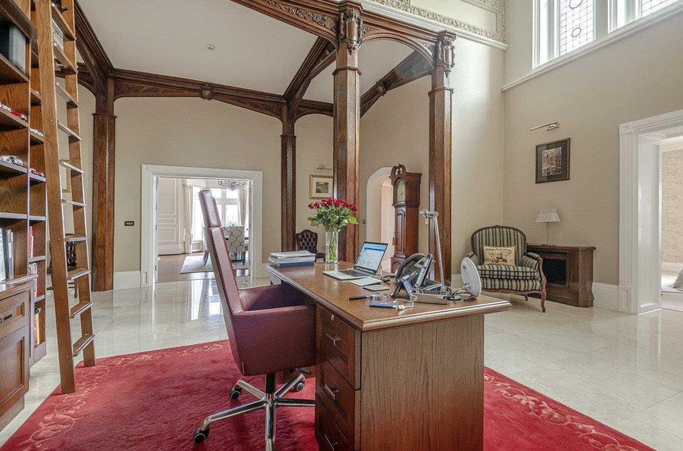 Property Image 05848bdd-c49e-4533-8d82-f5884167ca83