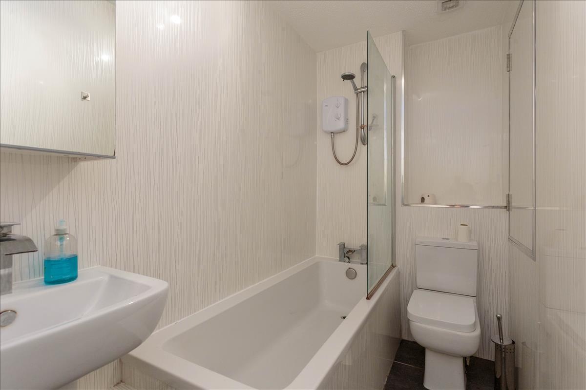 Property Image 058587b2-92dd-4761-96ce-fe74be59f551