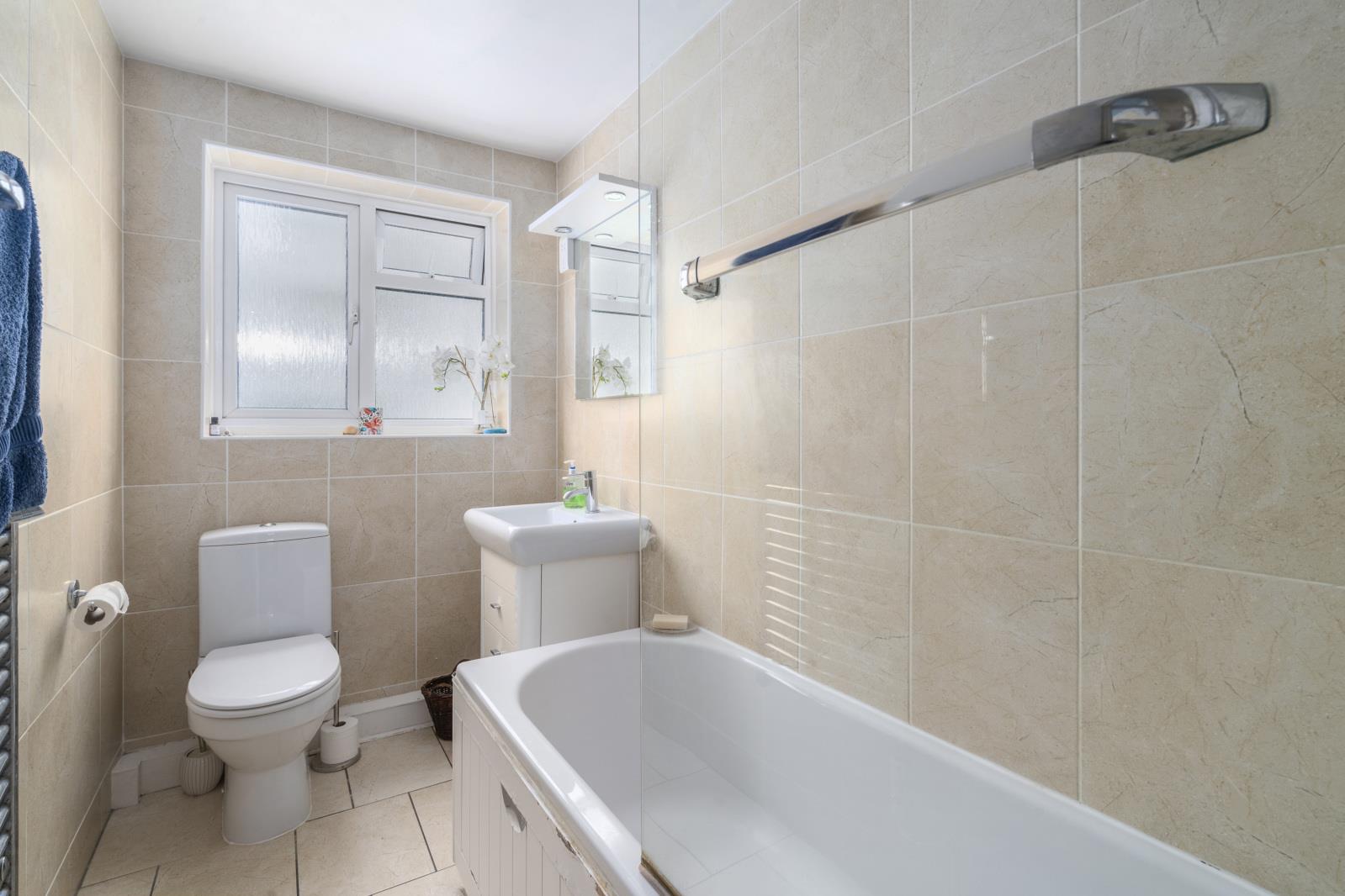 Property Image 058699c8-f810-4fb8-b275-96727bf3356f