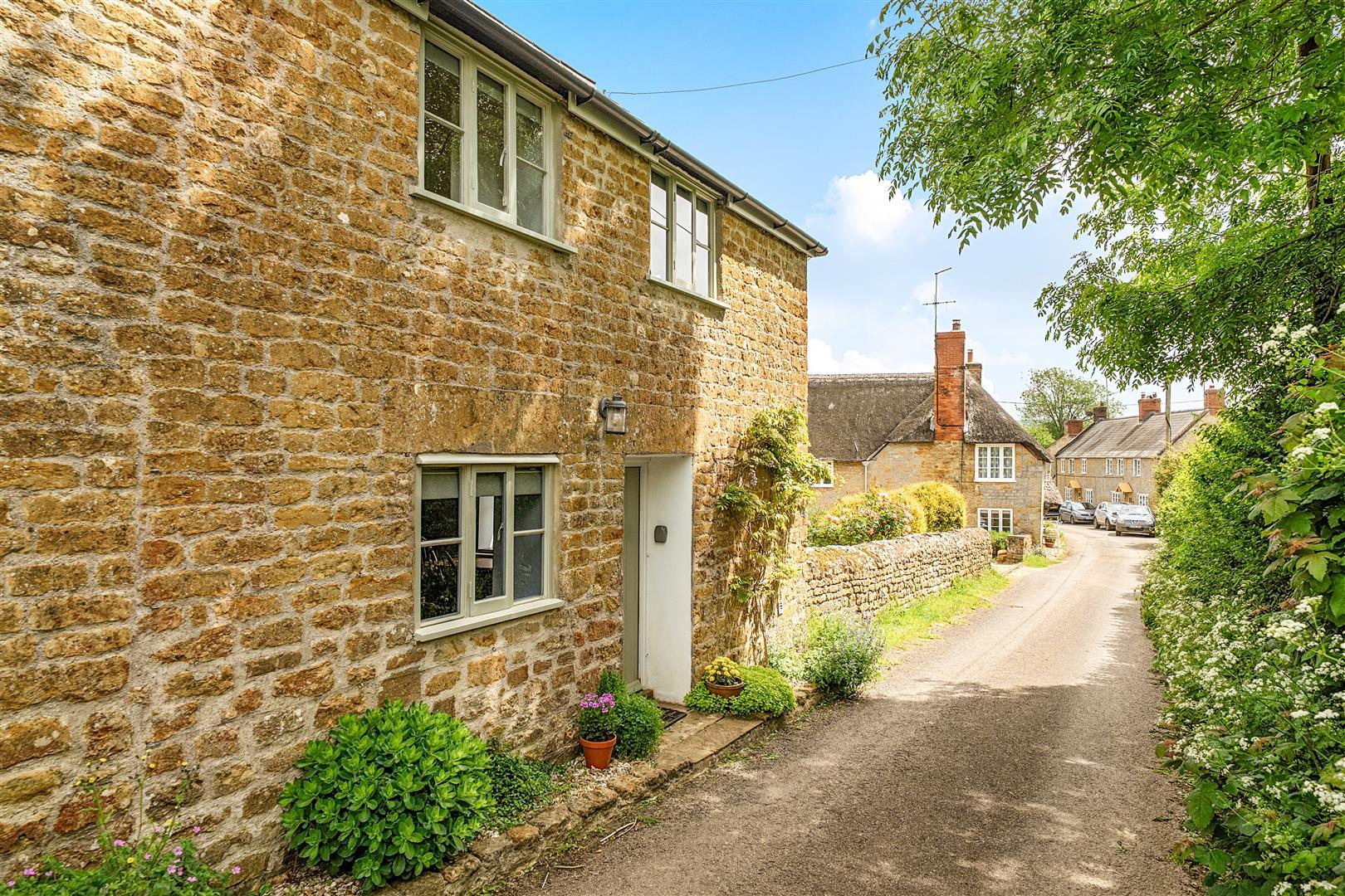 Property Image 058cffb0-cf2c-475d-a337-f3a7b7927b8f
