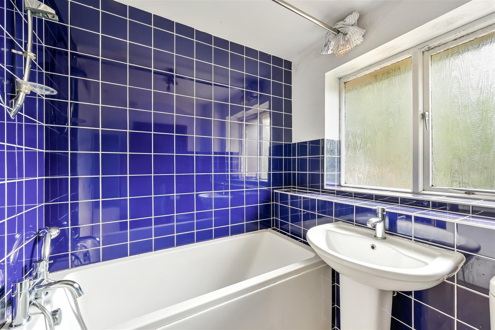 Property Image 0593c640-458e-480c-813f-cbf0cb96bc3c