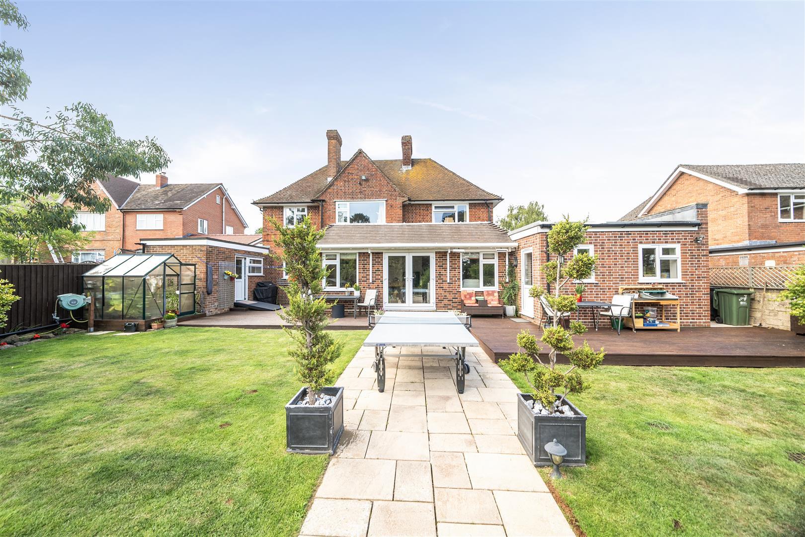Property Image 05960f4e-d8d7-46eb-b95e-456679f3cdca