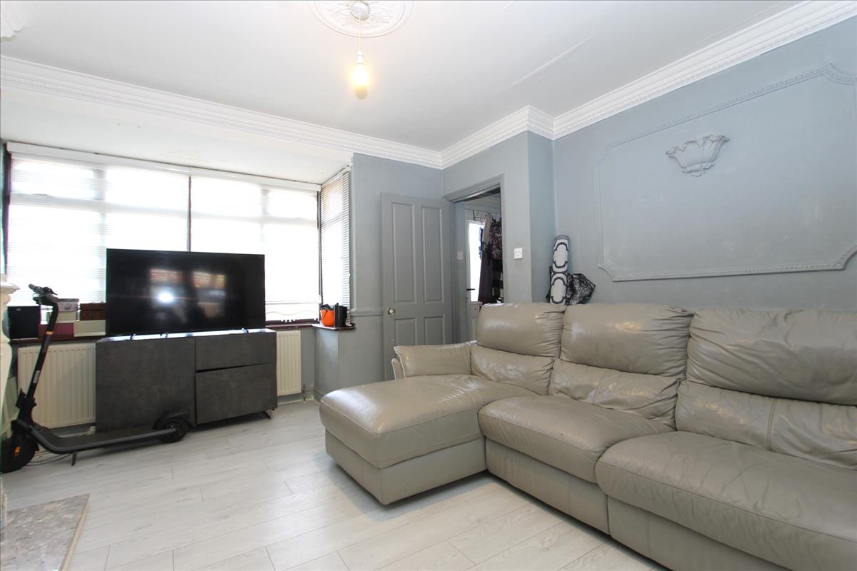 Property Image 059820d3-0472-42fb-a94c-523df5a7dd17