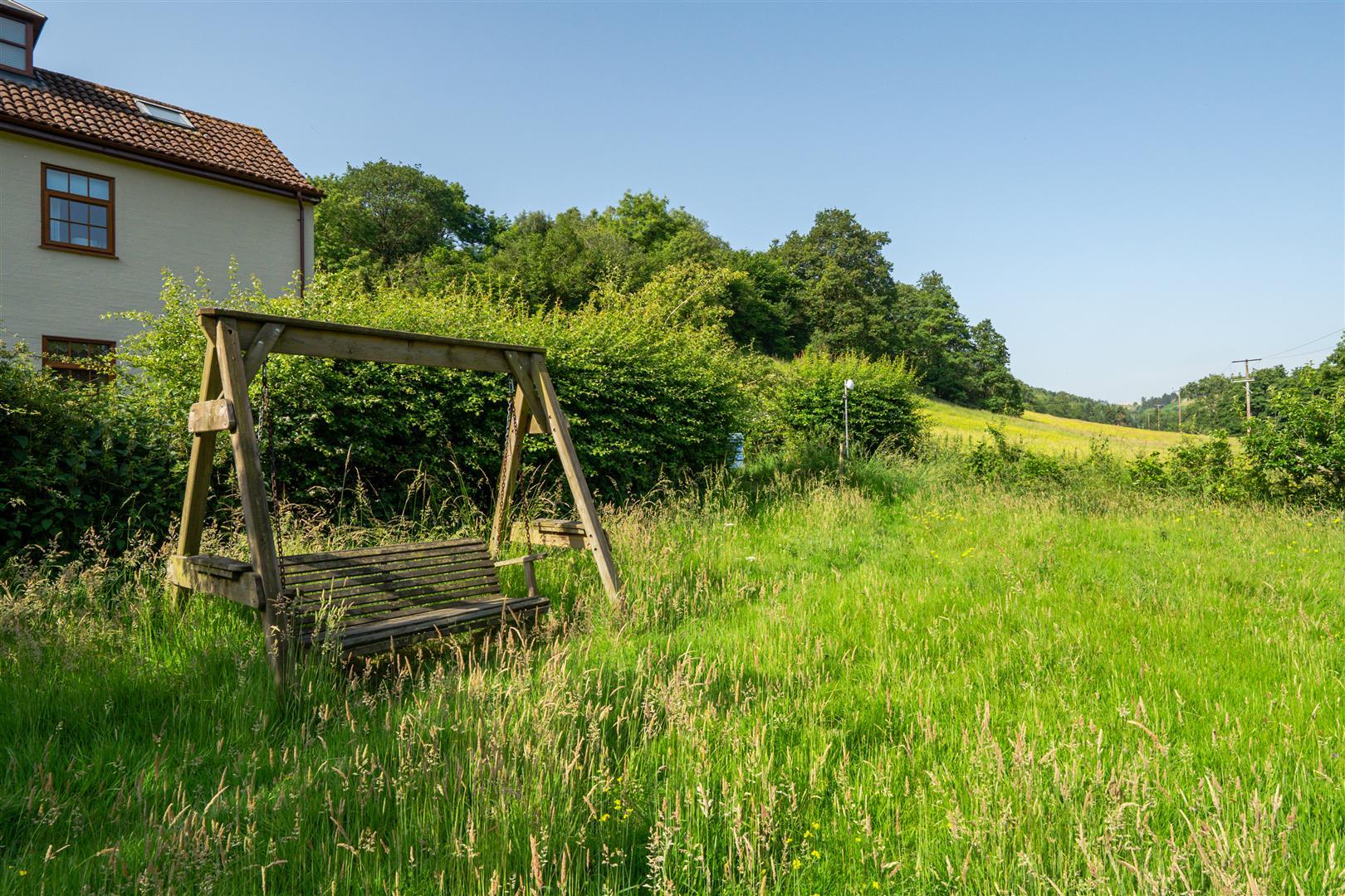 Property Image 05a24348-f6b9-4f55-abd5-3704819a1446