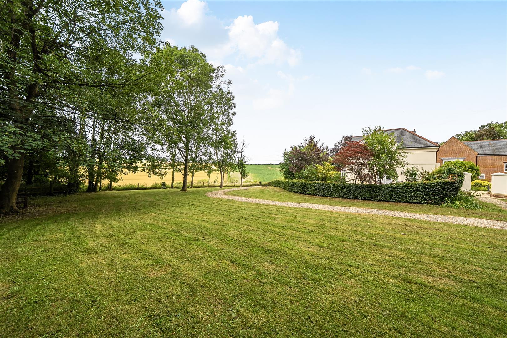 Property Image 05afbcec-fb7b-4da7-a8d8-7db25478e681