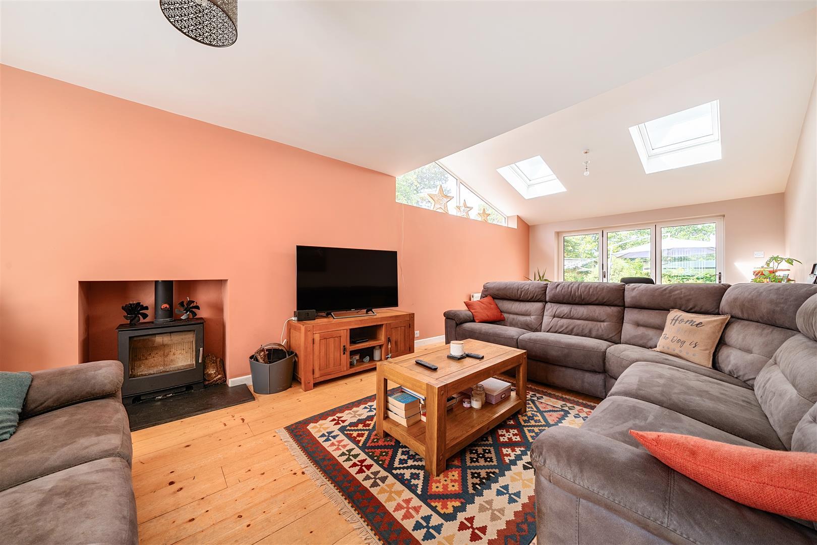Property Image 05b47939-f09c-406d-988d-cc233e21b34c