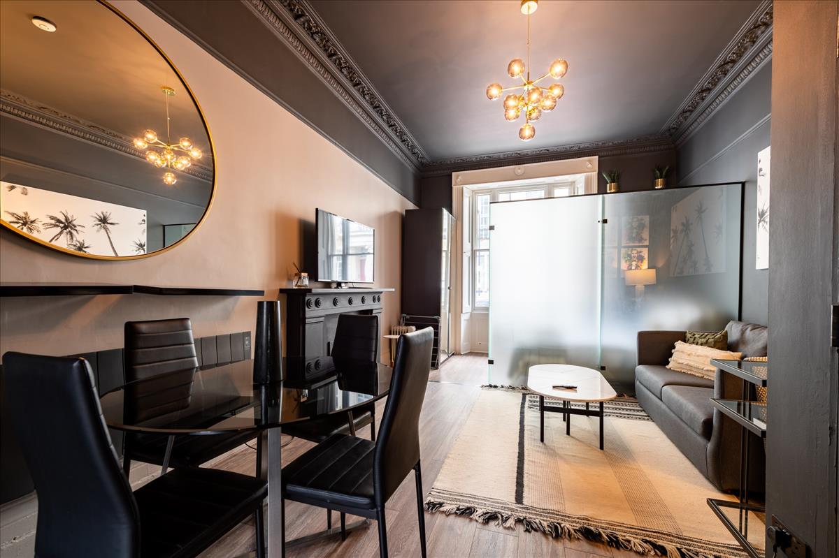 Property Image 05ca05dd-b1ae-4817-87a6-7cdcd38d7e4e