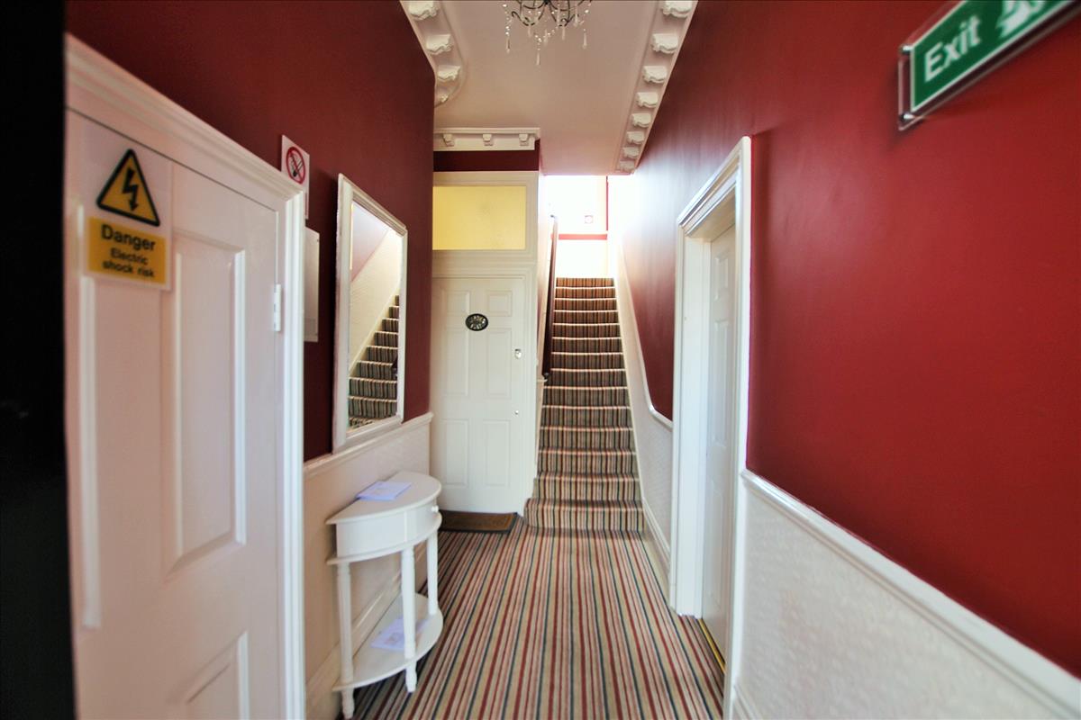 Property Image 05d7d9da-cc39-4769-9dd4-ca567d774f5e
