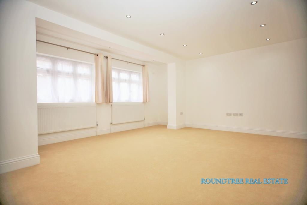 Property Image 05e2b453-0c27-405c-a7a8-683db628d4e5