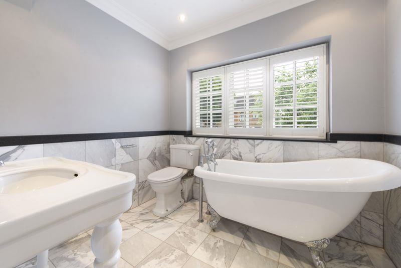 Property Image 05e34b33-c2b4-47f9-8458-5c0de57823bd