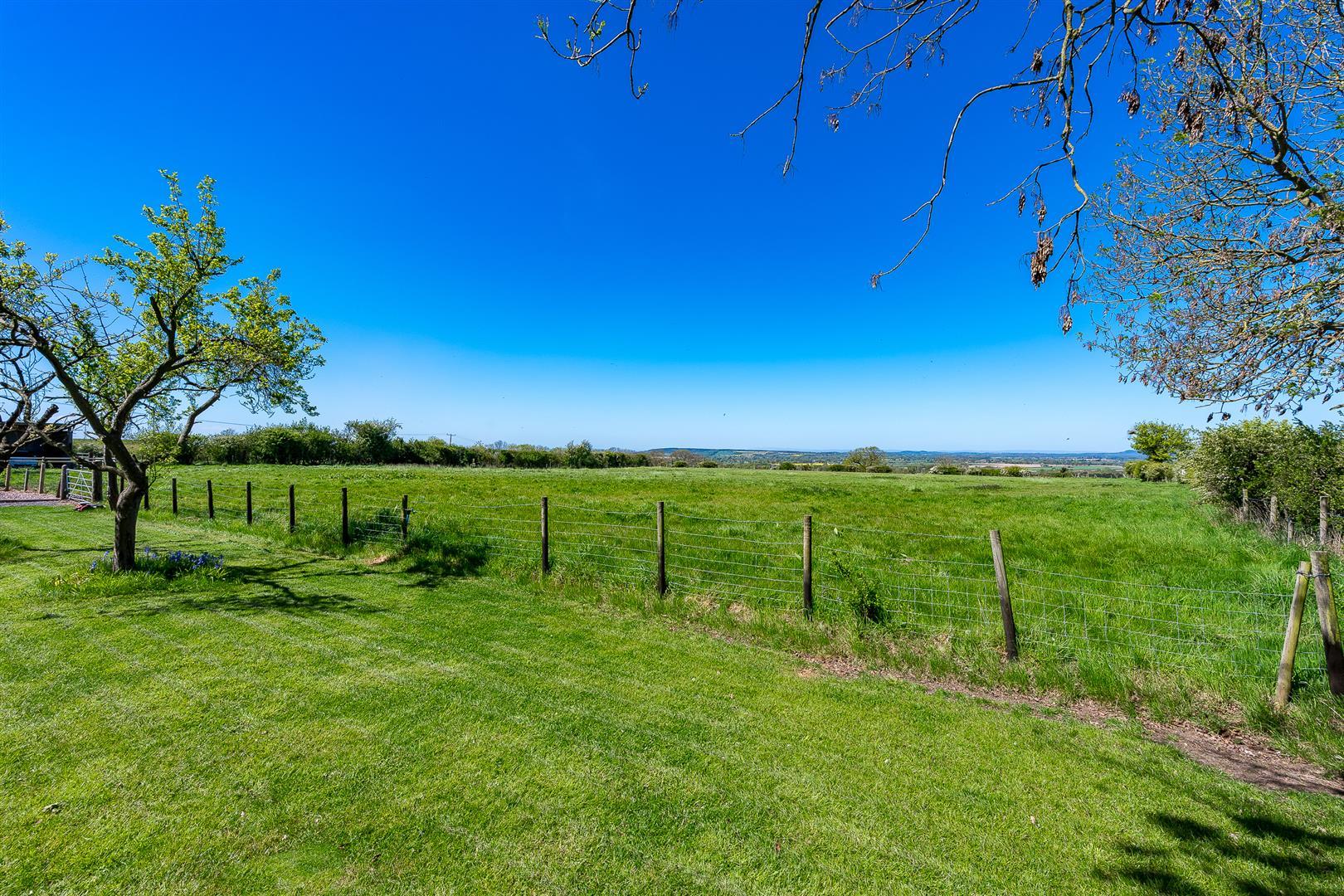 Property Image 05f45bf8-a42c-4ea2-8f75-b99bba17cb2d