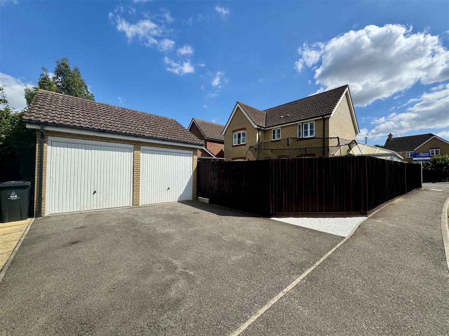 Property Image 0606d5ba-04e6-486f-8f7f-3191f532fd26