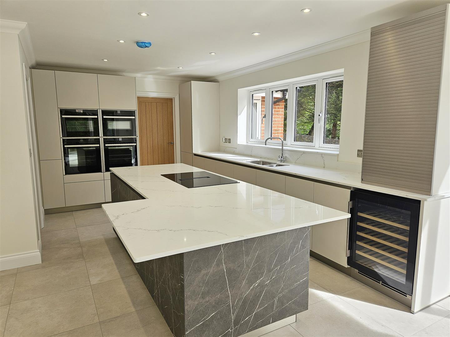 Property Image 06110f46-b8a8-4153-bd95-6a7100c303ed