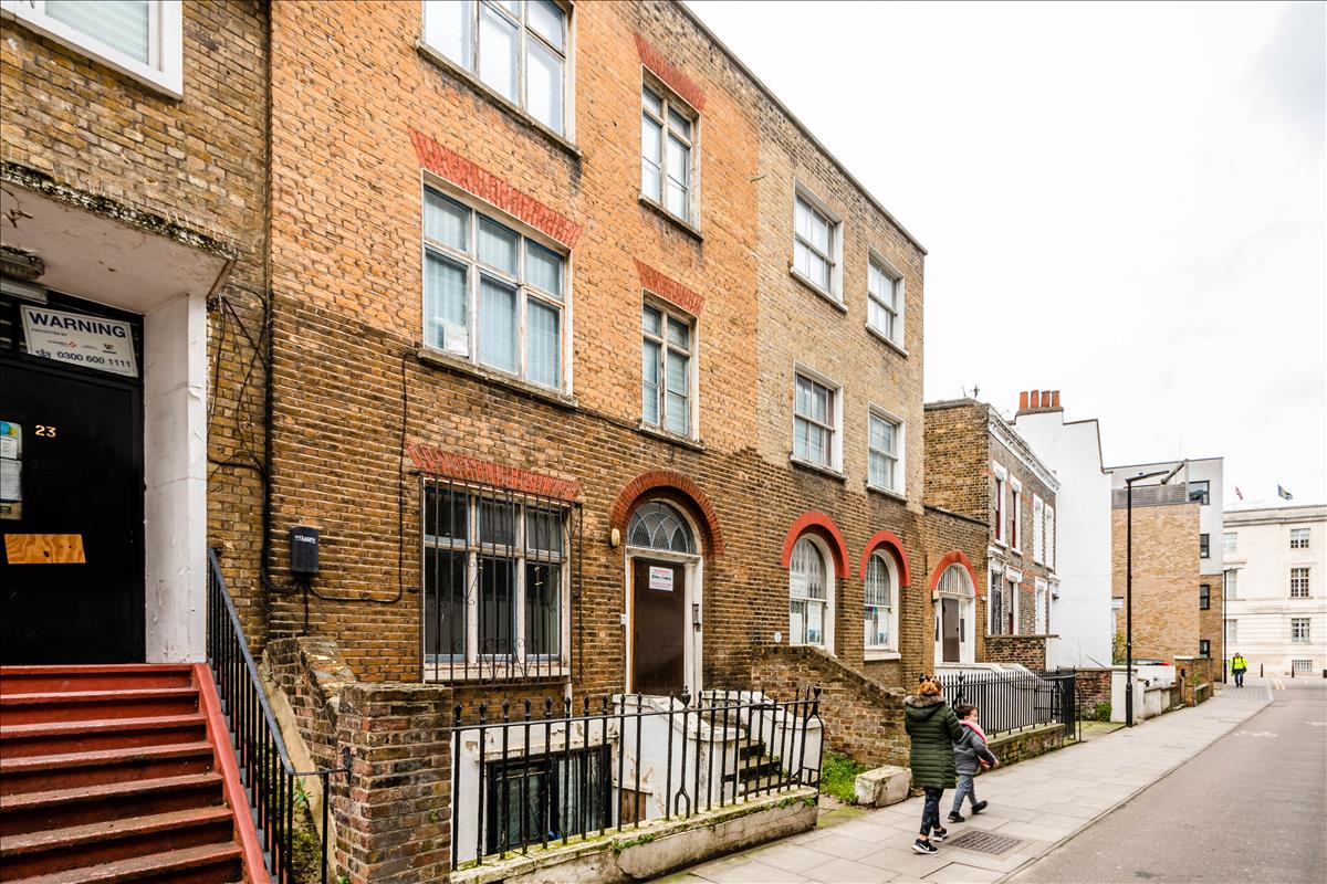 Property Image 06161b82-8e6c-4c45-b137-d58e354ee054