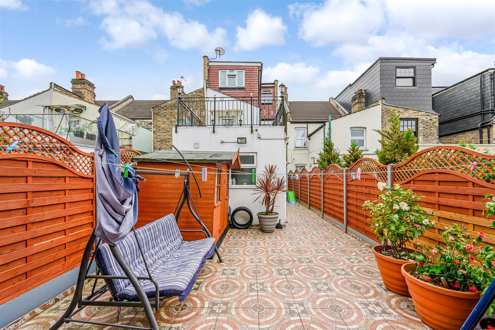 Property Image 06172252-a537-41a9-b56a-65db4cb0ccc6