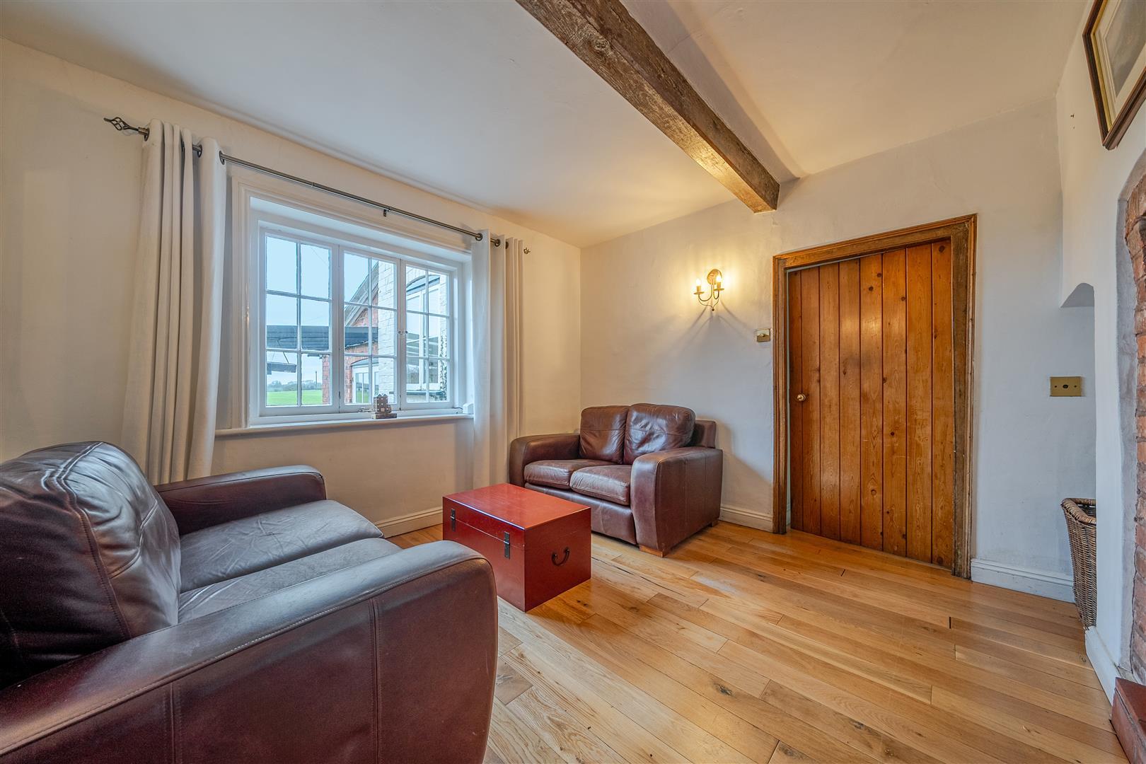 Property Image 06254e5d-c1f5-4b49-93c9-8eaba5e52074