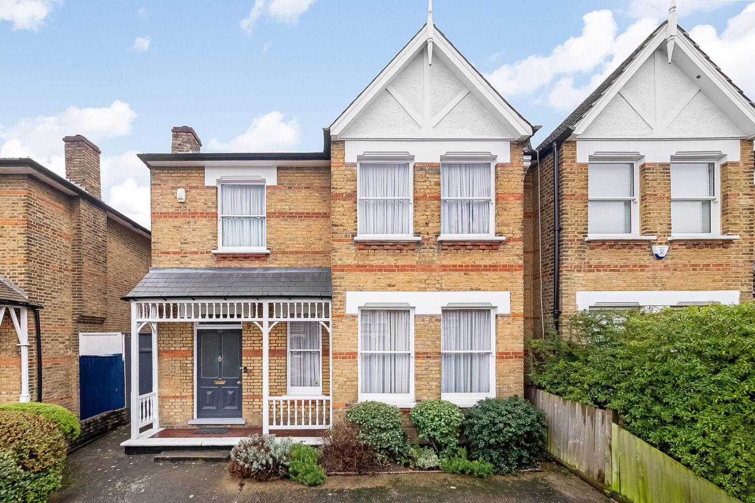 Property Image 06358338-4402-4216-9a0d-707cd46560a3