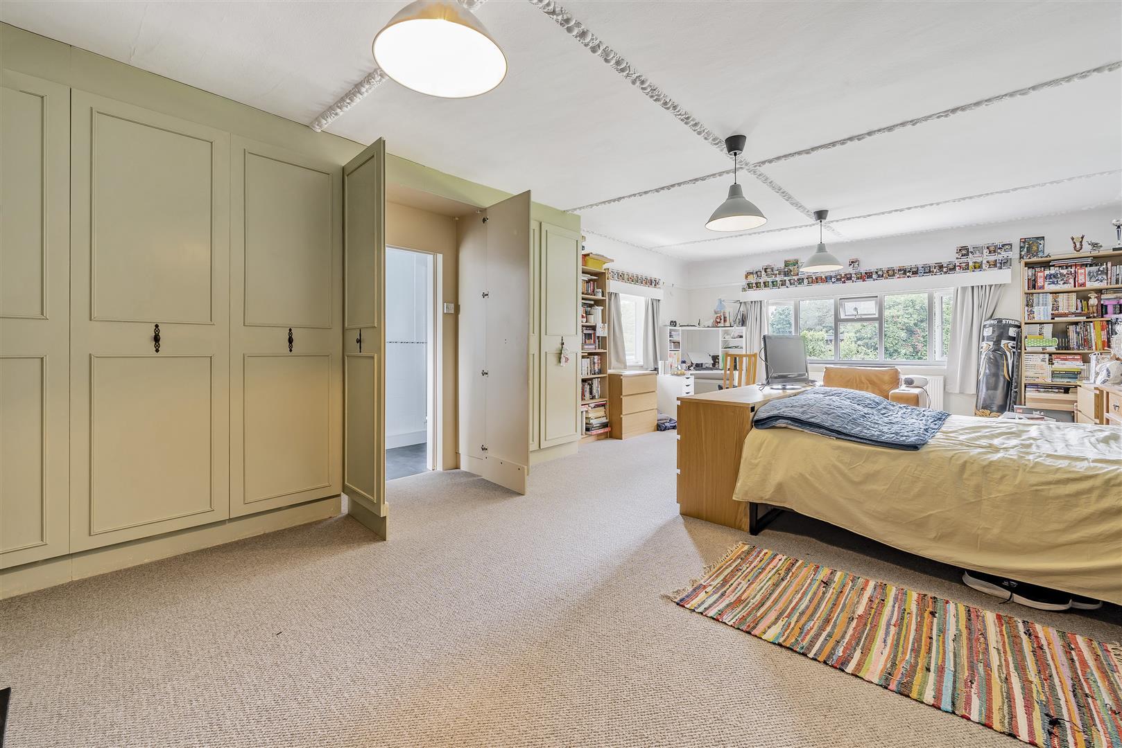 Property Image 063bf64a-b351-41d5-8c77-157c54209f6b
