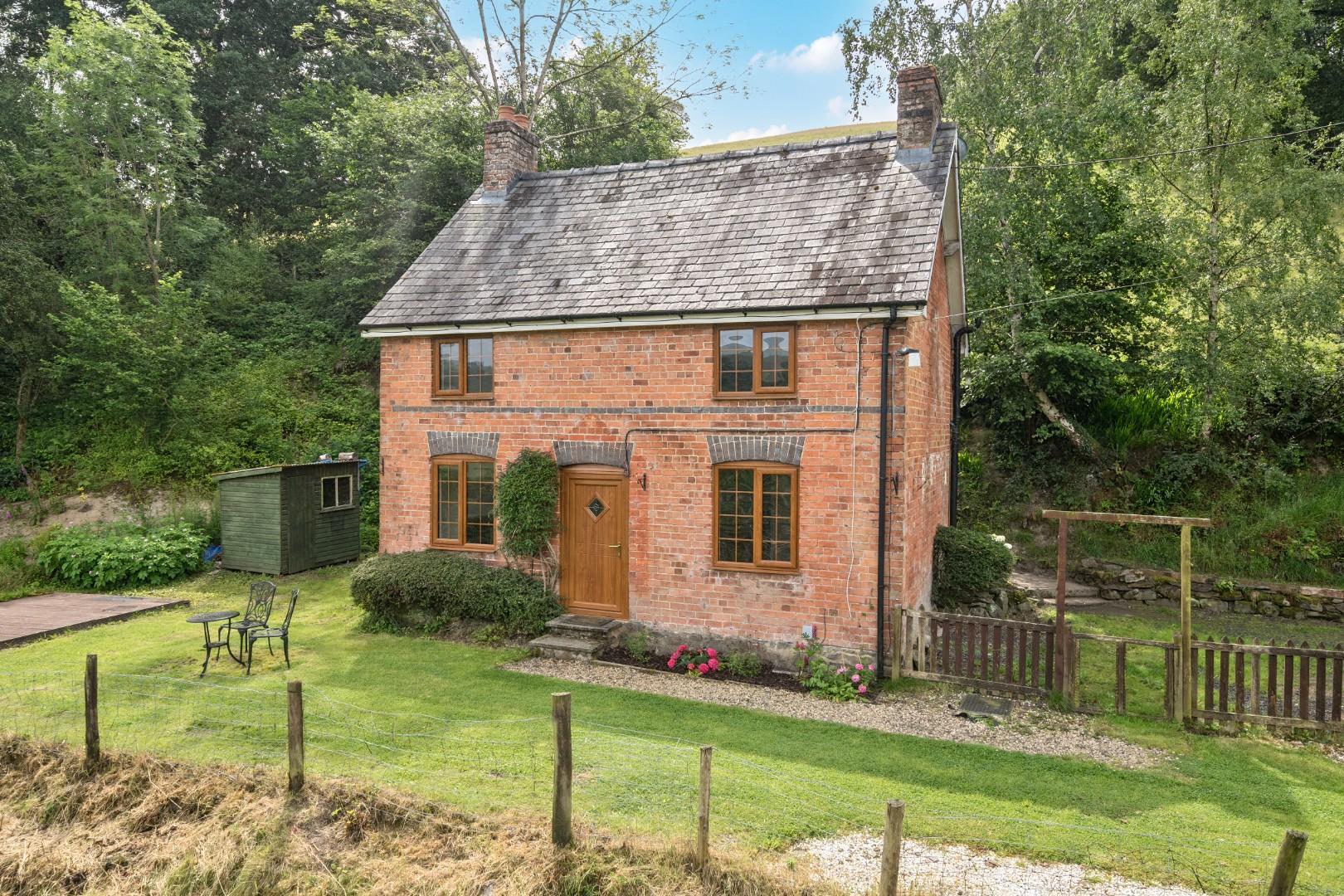 Property Image 063ce2f1-77c3-4c1c-a37c-7d991ecf83f6
