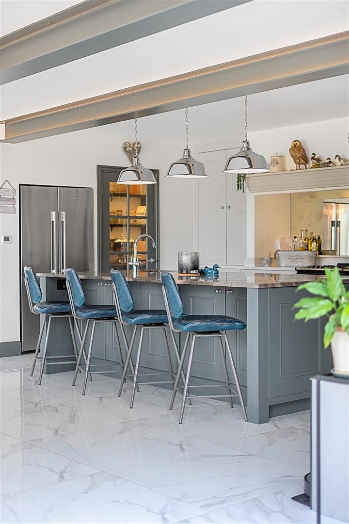 Property Image 063dc7e6-9dc3-4a79-a9cf-a5272da52863