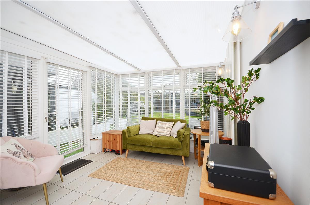Property Image 0651be32-3225-4192-8889-0ee39ecf813b