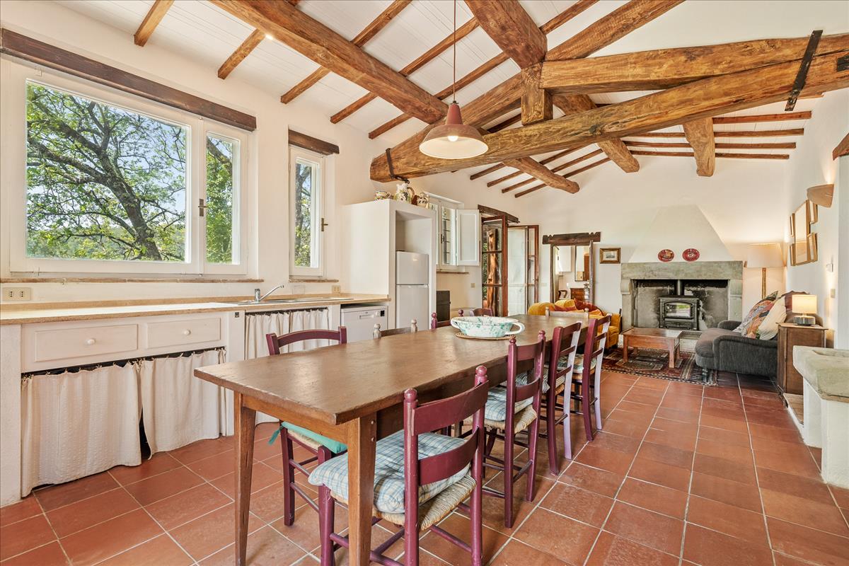 Property Image 065728b5-8705-4e61-a171-9cdcdd61a2cd