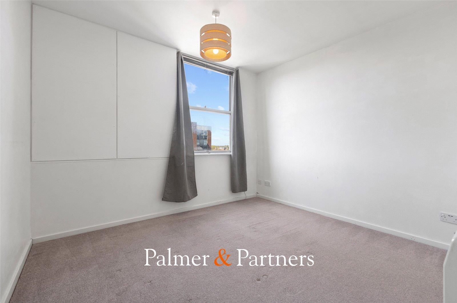 Property Image 065c60e5-055a-465a-825b-bf6944d59a08