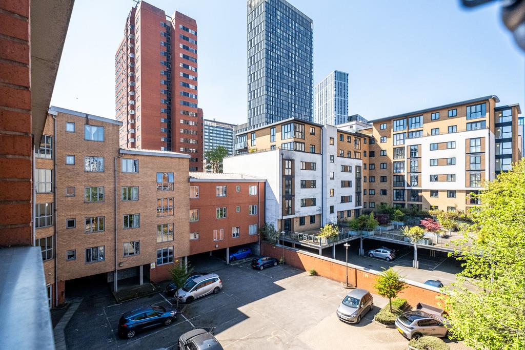 Property Image 066c67a1-6db7-4eda-b6a8-c97a5bf31722