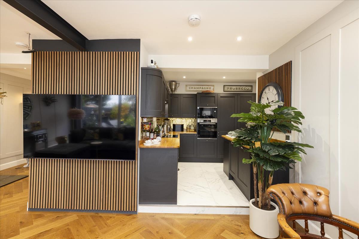 Property Image 066dd724-0dee-4f86-9675-403a92f15158