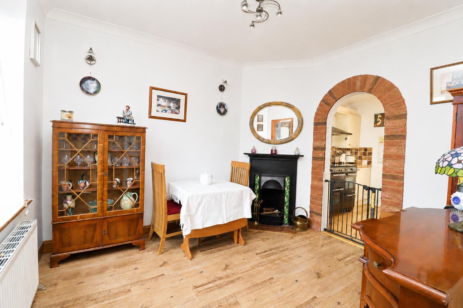 Property Image 0673c190-f139-4121-9e5d-e2feb7eeff97