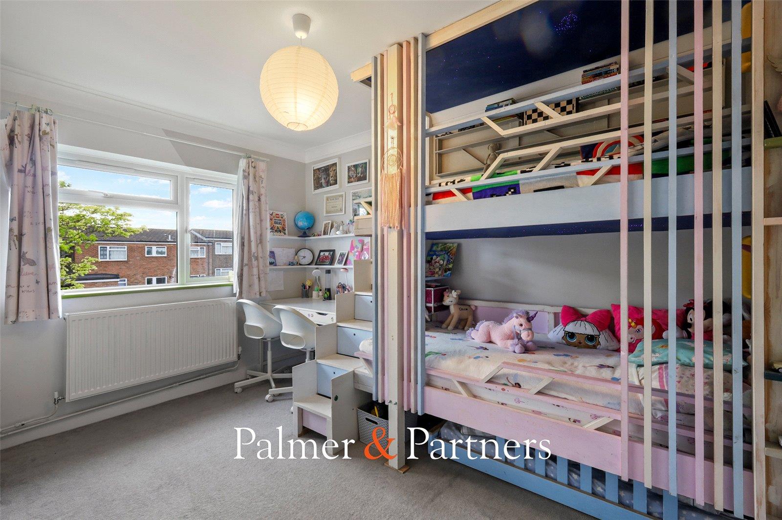 Property Image 067870e4-2931-4f74-86bf-7f35ae3ad598